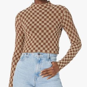 Izzy Cropped Knit Top
